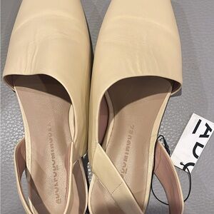 ADOLFO Dominguez Elegant Cream Slingback Women Shoes
